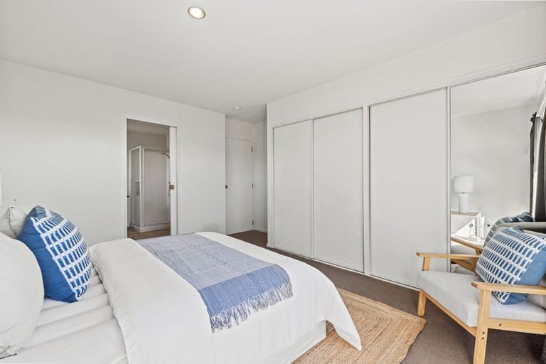 Photo of property in 2/114 Warden Street, Richmond, Christchurch, 8013