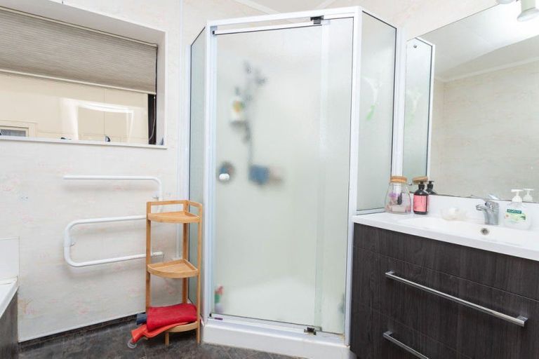 Photo of property in 11b Waterloo Street, Dannevirke, 4930