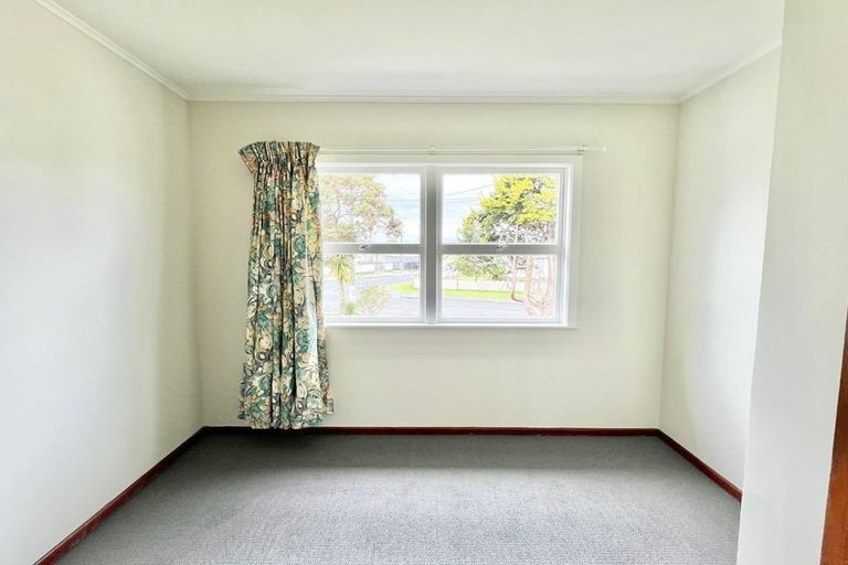 Photo of property in 1 Whitley Crescent, Otara, Auckland, 2023