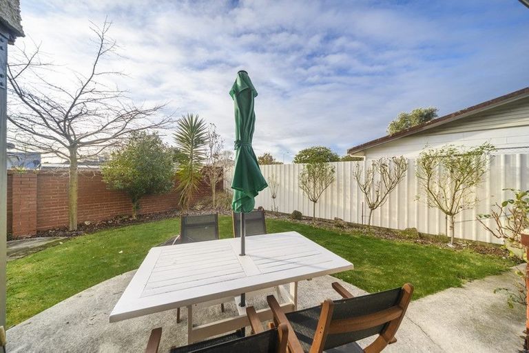 Photo of property in 1/22 Dahlia Street, Palmerston North, 4410