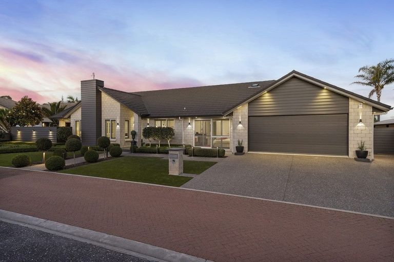 Photo of property in 28 Pacific Park Way, Papamoa Beach, Papamoa, 3118