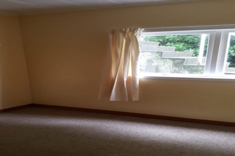 Photo of property in 20 Shirley Street, Karori, Wellington, 6012