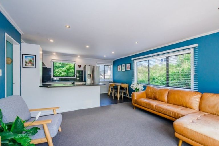 Photo of property in 3b Campion Road, Waikanae Beach, Waikanae, 5036