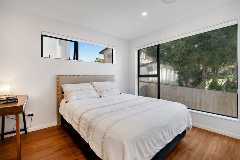 Photo of property in 132c Stapleford Crescent, Browns Bay, Auckland, 0630