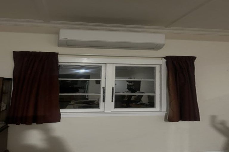 Photo of property in 75 Dixon Avenue, Hawera, 4610