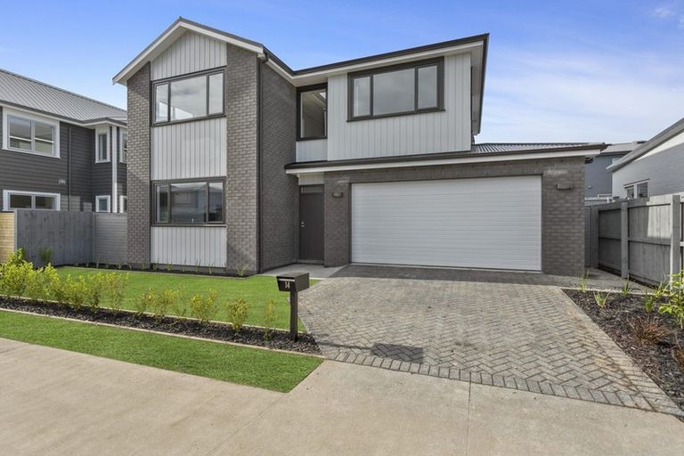 Photo of property in 14 Whenuapai Drive, Whenuapai, Auckland, 0618