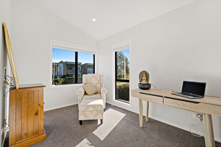 Photo of property in 3 Podgora Avenue, Kumeu, 0810