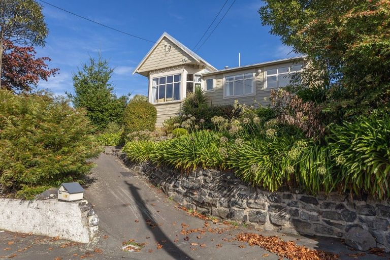 Photo of property in 11 Glenross Street, Glenross, Dunedin, 9011