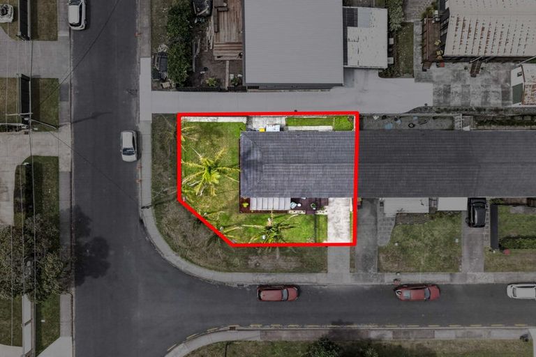 Photo of property in 1a Melanie Place, Orewa, 0931