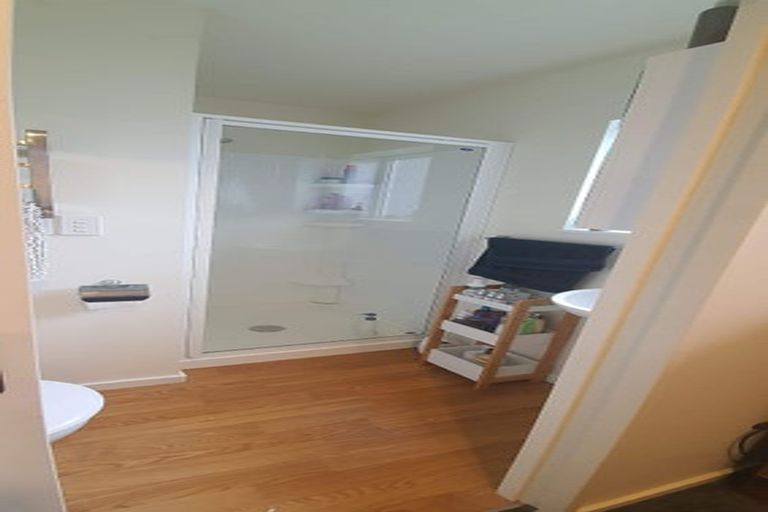 Photo of property in 81a Percy Kinsman Crescent, Riverstone Terraces, Upper Hutt, 5018