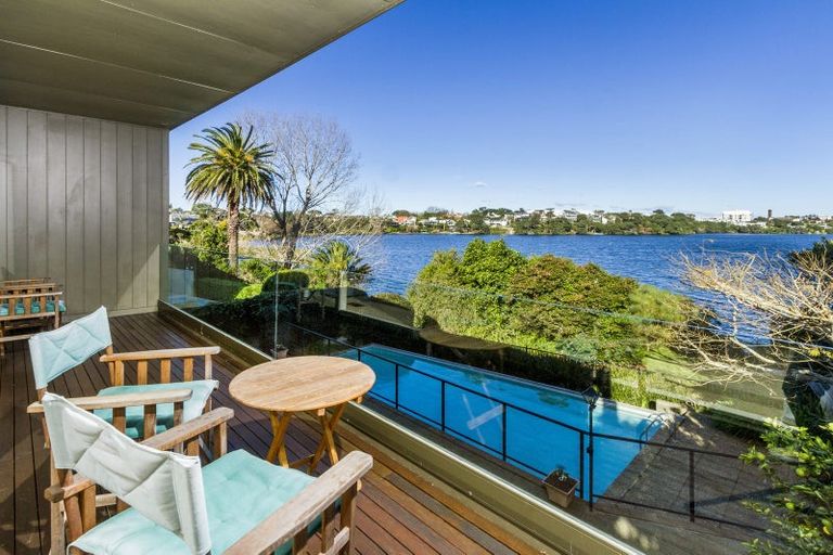 Photo of property in 47 Sylvan Park Avenue, Milford, Auckland, 0620