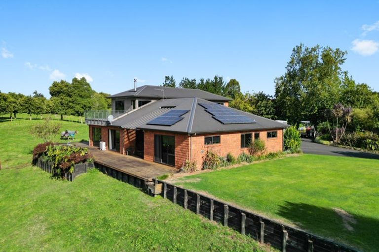 Photo of property in 205 Osborne Road, Horsham Downs, Hamilton, 3281