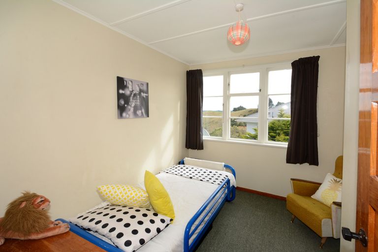 Photo of property in 46 Panmure Avenue, Calton Hill, Dunedin, 9012