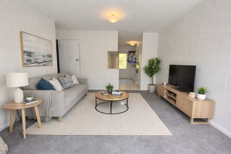 Photo of property in 3/767 Beach Road, Browns Bay, Auckland, 0630