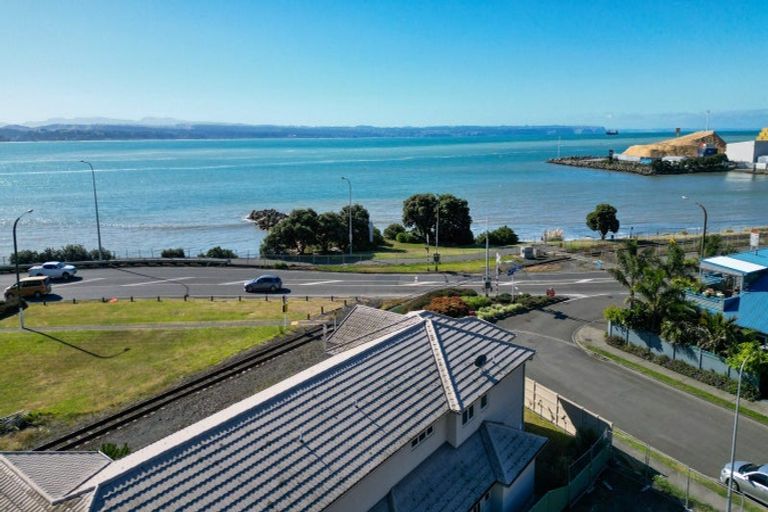 Photo of property in 1 Battery Road, Ahuriri, Napier, 4110