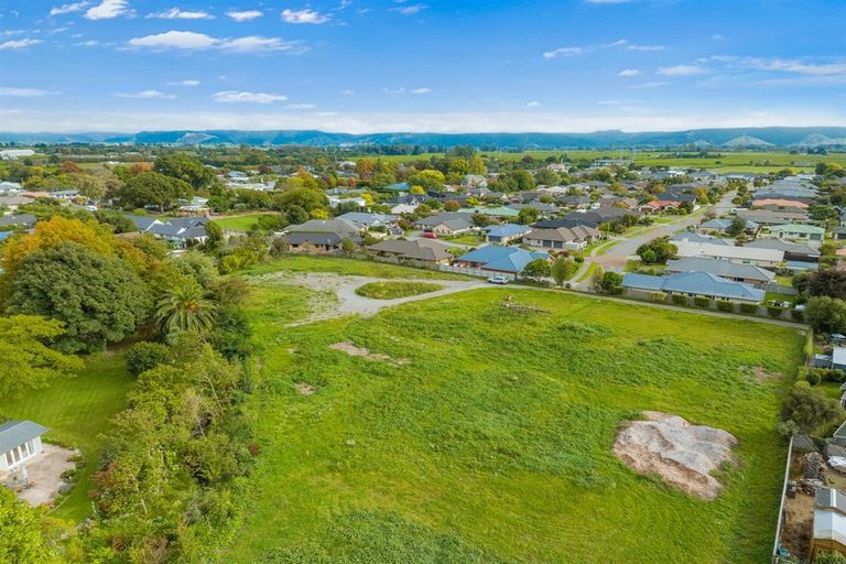 Photo of property in 1 Magnolia Drive, Springlands, Blenheim, 7201