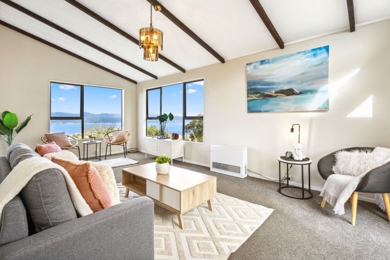 Photo of property in 20 Gurkha Crescent, Khandallah, Wellington, 6035