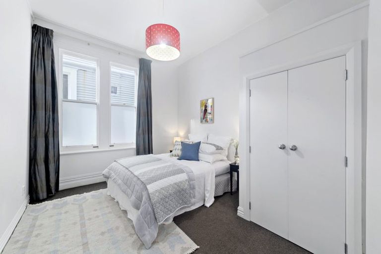 Photo of property in 142 Tinakori Road, Thorndon, Wellington, 6011