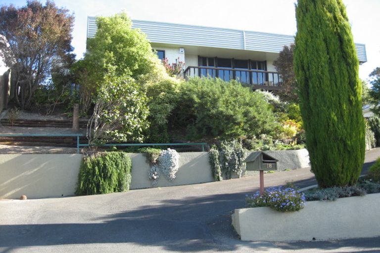 Photo of property in 18 Bangor Terrace, Kew, Dunedin, 9012