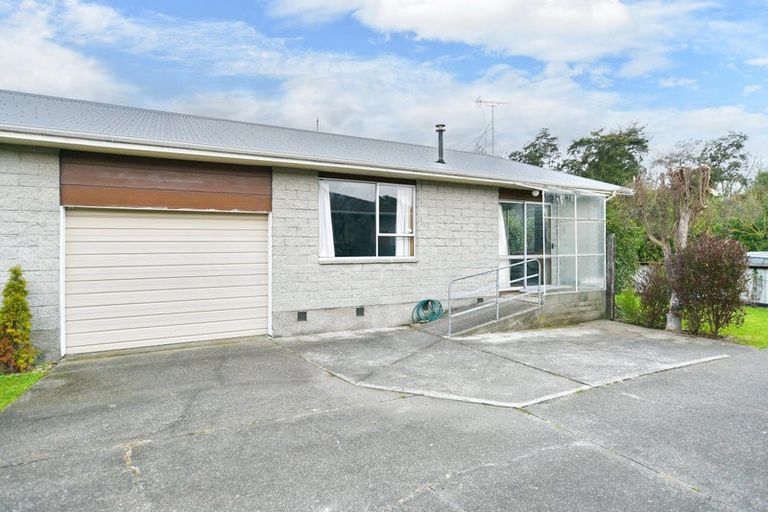 Photo of property in 20a William Street, Rangiora, 7400