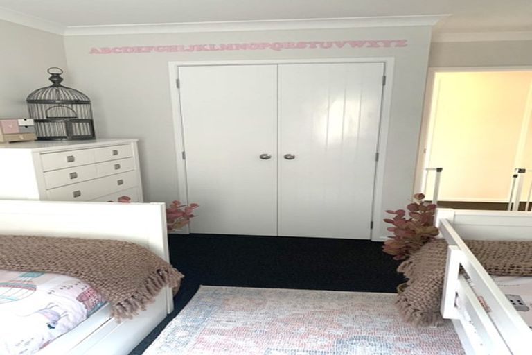 Photo of property in 79 Maylee Crescent, Gulf Harbour, Whangaparaoa, 0930