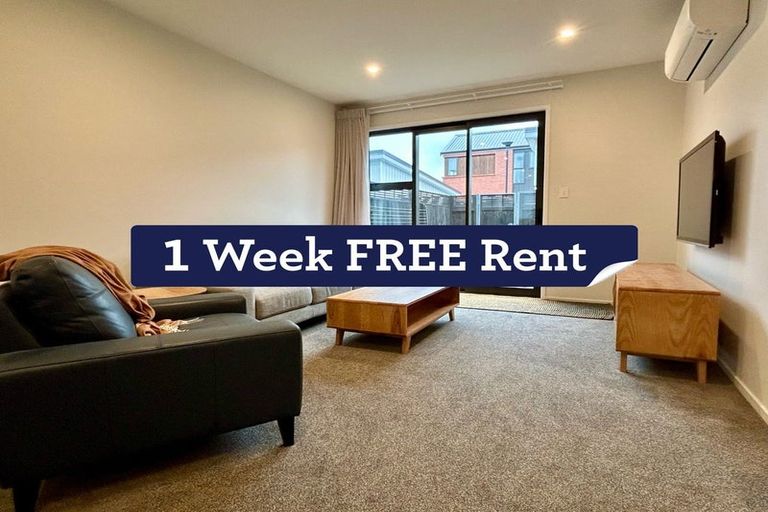 Photo of property in 74 Manarini Road, Westgate, Auckland, 0614