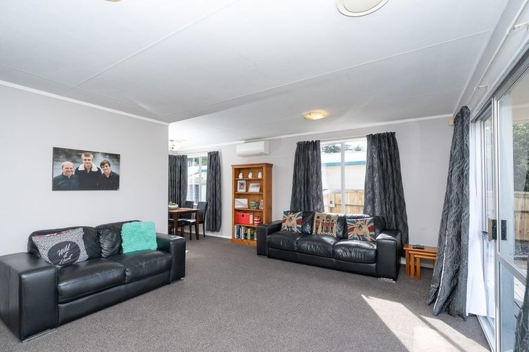 Photo of property in 424 Kahikatea Drive, Dinsdale, Hamilton, 3204