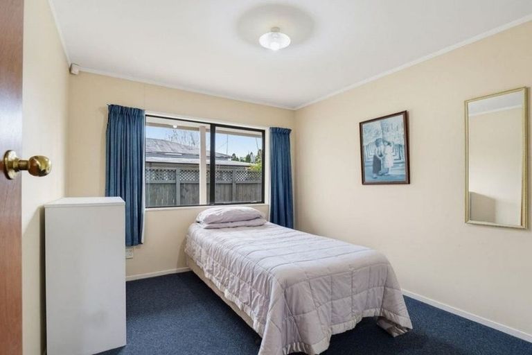 Photo of property in 33 Ruahine Street, Roslyn, Palmerston North, 4414