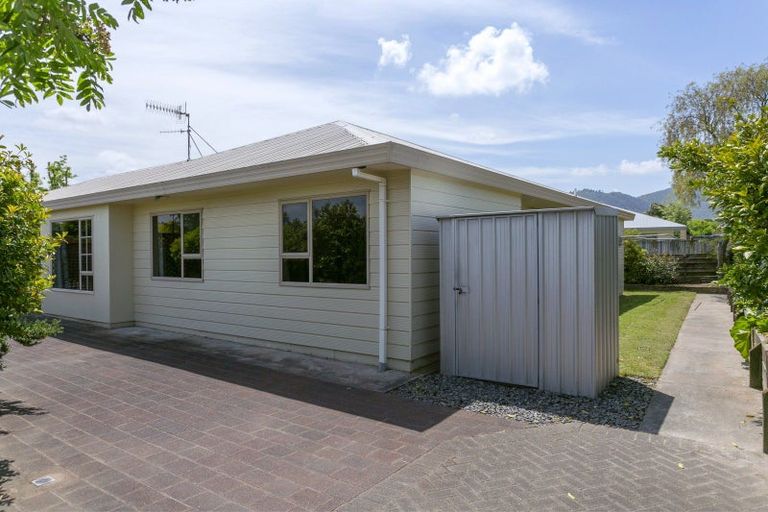 Photo of property in 61 Balmoral Drive, Hilltop, Taupo, 3330