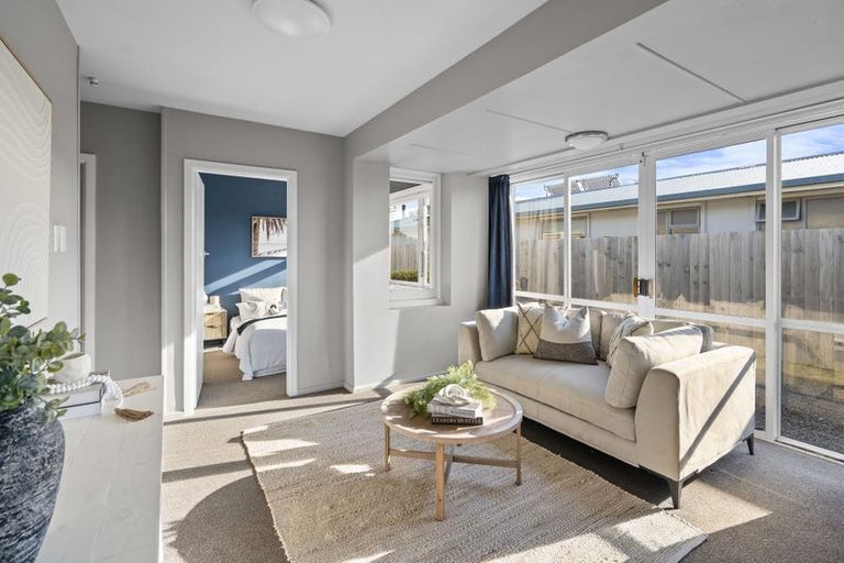 Photo of property in 521 Marine Parade, South New Brighton, Christchurch, 8062