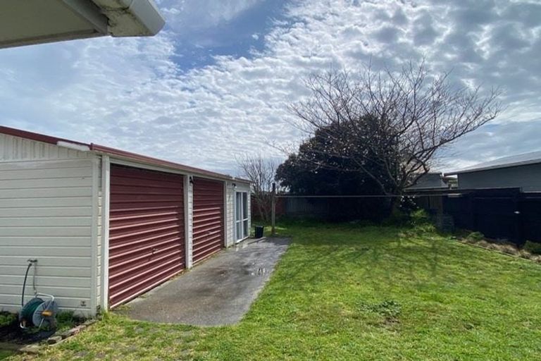 Photo of property in 31 Rutherford Drive, Waikanae Beach, Waikanae, 5036