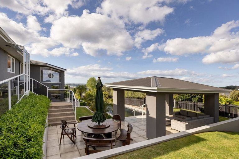 Photo of property in 98 Waikite Road, Welcome Bay, Tauranga, 3175