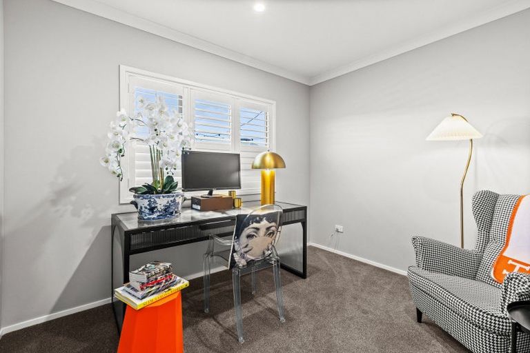 Photo of property in 15 Dinneen Close, Frimley, Hastings, 4120