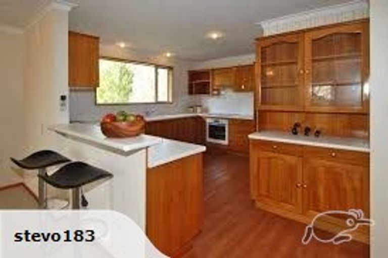 Photo of property in 20a Dalefield Drive, Cashmere, Christchurch, 8022