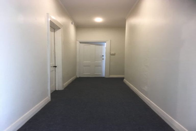 Photo of property in 3 Cobden Street, Dunedin Central, Dunedin, 9016