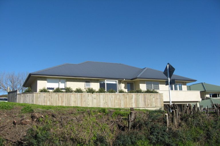 Photo of property in 18 Busby Hill, Havelock North, 4130