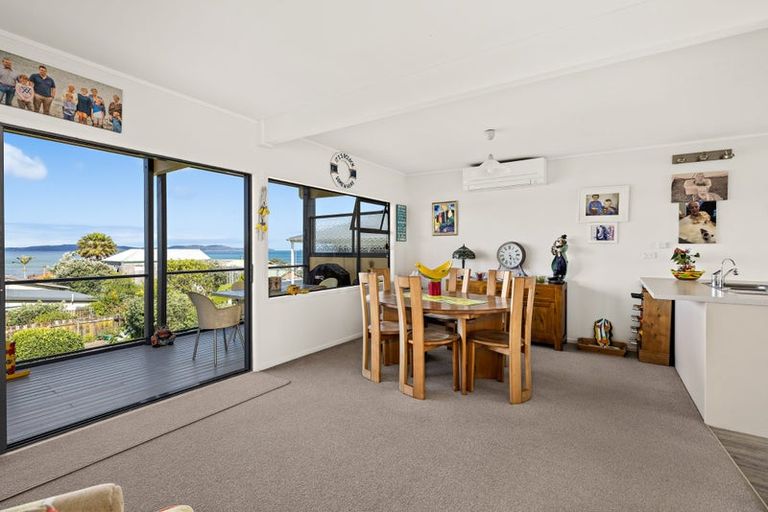 Photo of property in 4 Kotuku Place, Snells Beach, 0920