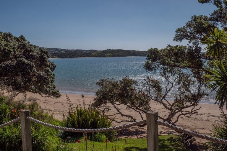 Photo of property in 27 Kotare Drive, Coopers Beach, 0420