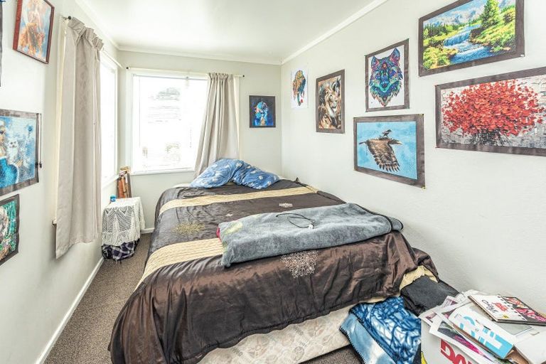 Photo of property in 10 Cornfoot Street, Castlecliff, Whanganui, 4501