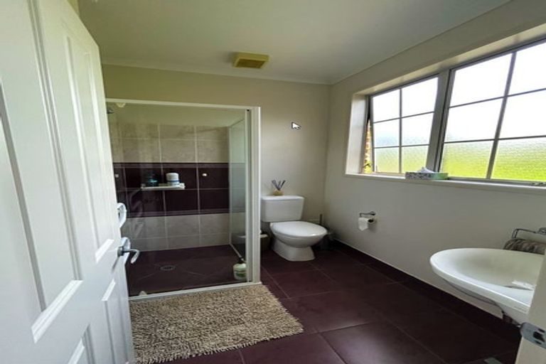 Photo of property in 32 Langford Place, Dairy Flat, Albany, 0792
