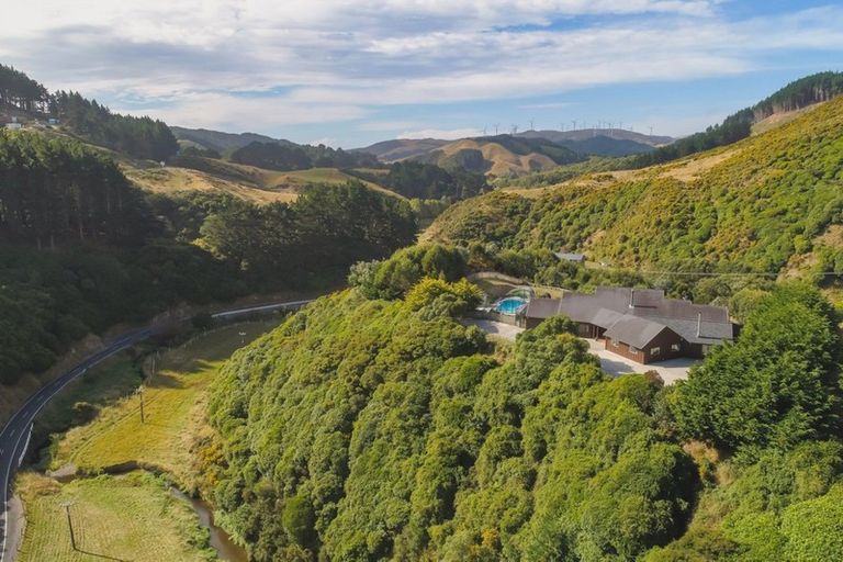 Photo of property in 650 Makara Road, Makara, Karori, 6972