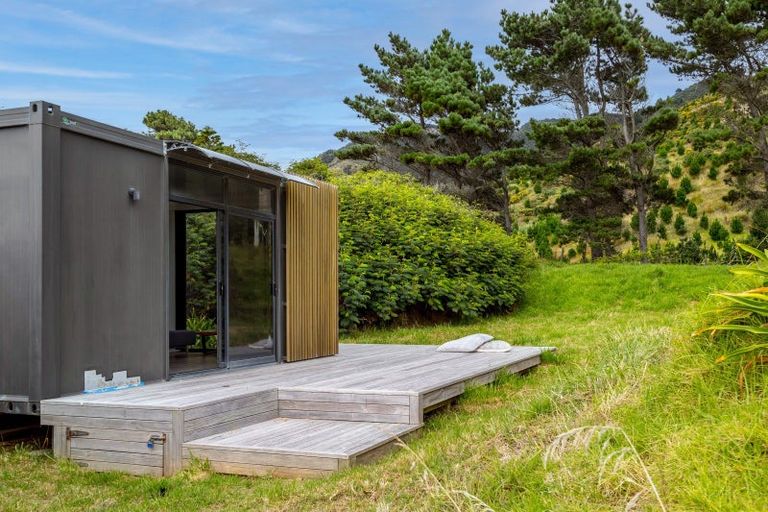 Photo of property in 1135 Mataikona Road, Mataikona, Tinui, 5889