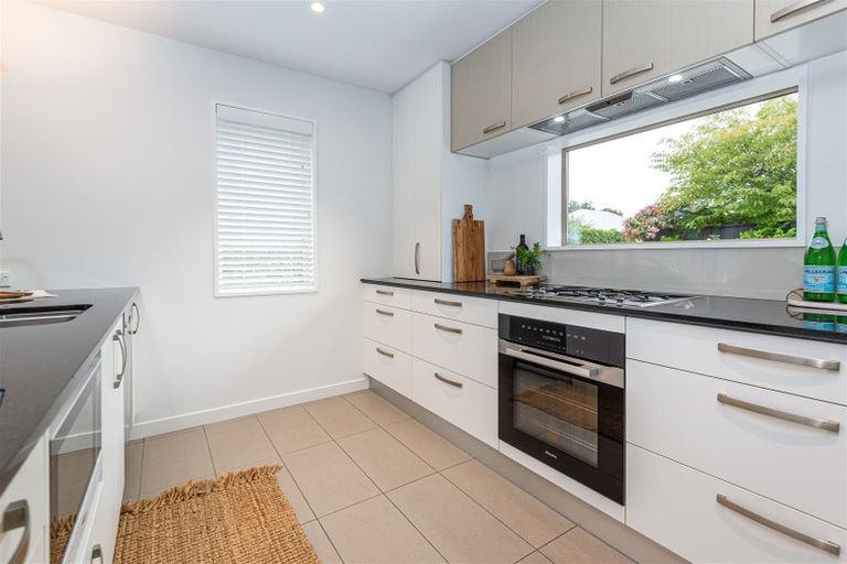 Photo of property in 70e Jeffreys Road, Fendalton, Christchurch, 8052