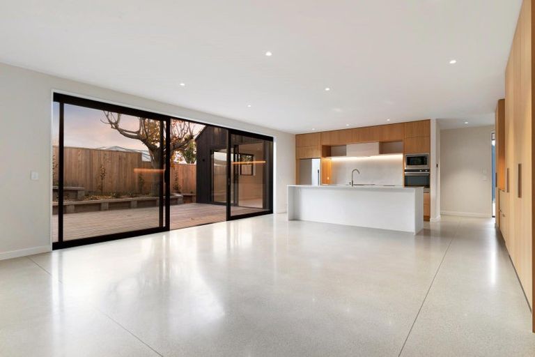 Photo of property in 72 Totara Terrace, Wanaka, 9305