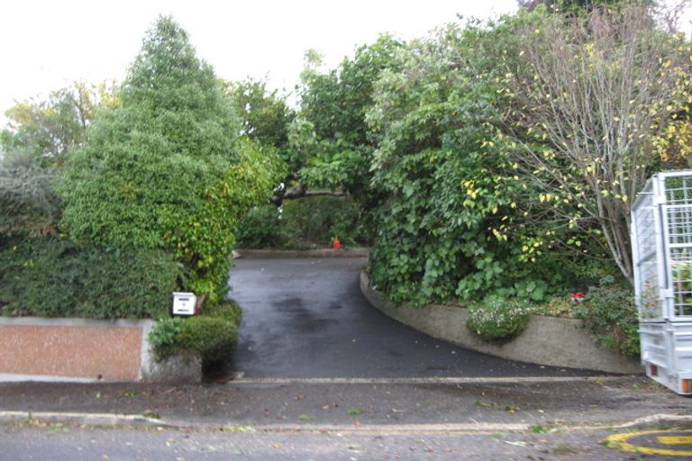 Photo of property in 9 Granville Terrace, Belleknowes, Dunedin, 9011