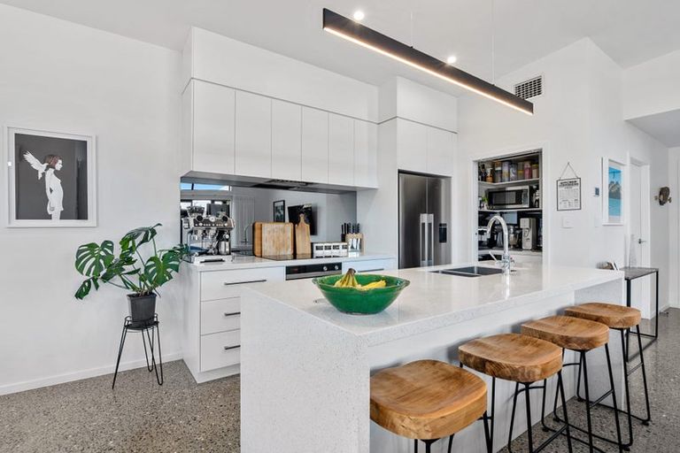 Photo of property in 16 Paretona Street, Motueka, 7120