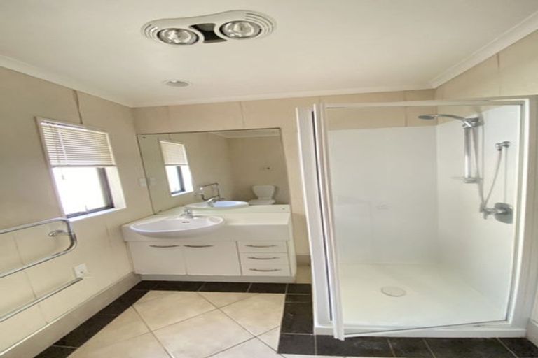 Photo of property in 373 Chapel Road, East Tamaki, Auckland, 2016