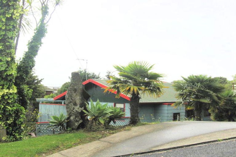 Photo of property in 13 Handley Place, Onerahi, Whangarei, 0110
