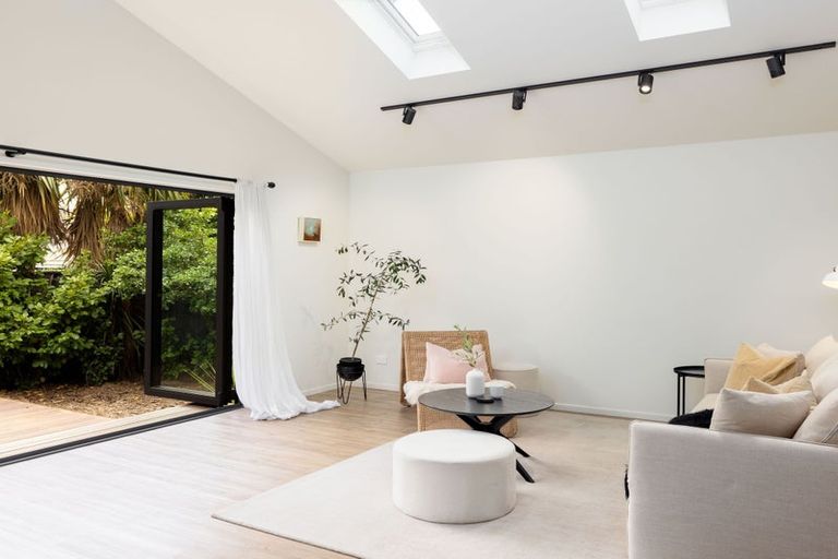 Photo of property in 7 Humboldt Street, Sydenham, Christchurch, 8023