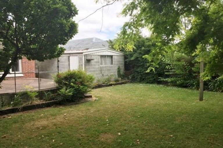 Photo of property in 138 Hamilton Avenue, Ilam, Christchurch, 8041